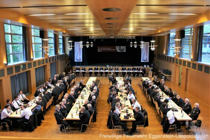 Jahreshauptversammlung in der Rheinhalle