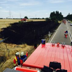 Flächenbrand auf der Bundestraße 36