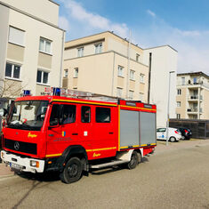 „Person in Aufzug“ im Brüsseler Ring