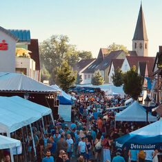 Die Freiwillige Feuerwehr beim Eggensteiner Straßenfest 2019 
