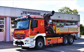 EL 2/65-1 mit AB Pritsche/ Kran 