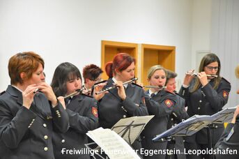 Der Spielmannszug eröffnet