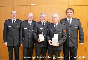 H. Gerstheimer und K. Grieser bei der Übergabe des kleinen "Dankeschöns"