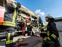 Übung "Gefahrgut" am Schwimmbad Eggenstein