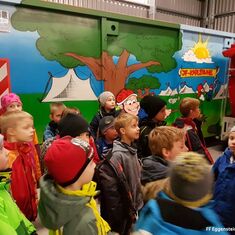 Bambinis zu Besuch bei der Freiwilligen Feuerwehr Neureut