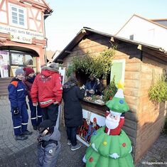Weihnachtsbäckerei und Nikolausspektakel