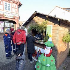Nikolaustag am Alten Rathaus Leopoldshafen
