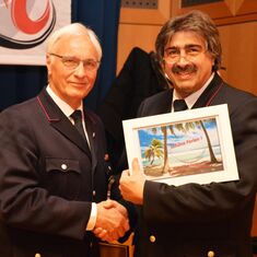 Knapp 300 Jahre Feuerwehr geehrt   