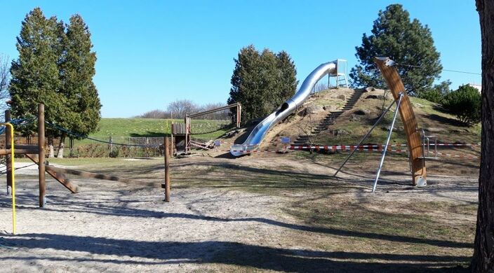 Hügel beim Spielplatz Viermorgen vorübergehend gesperrt