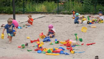 Straßenfest Spielstraße in der Lindenschule