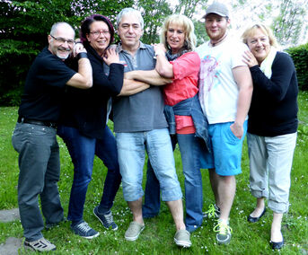 Vorstandschaft 2014 Faschings-Club Alde Bumbl e.V.;  v.l.n.r.: Markus Kolb, Sabine Loeser, Rolf Stern, Sylvia Bauer, Sascha Vortisch, Birgit Pursche 