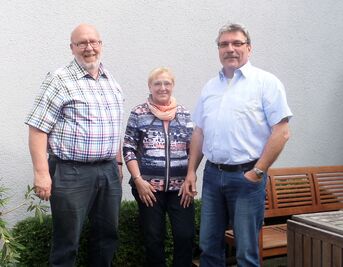 Vorstandschaft des Feundeskreises e.V. vlnr: Horst Löffelmann, Gaby Meeß, Peter Voss