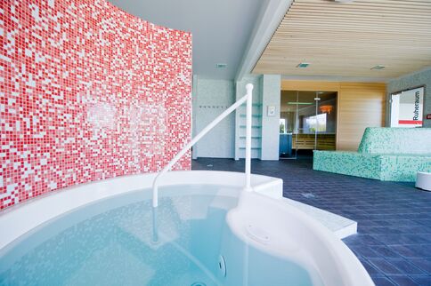 Tauchbecken Saunaanlage