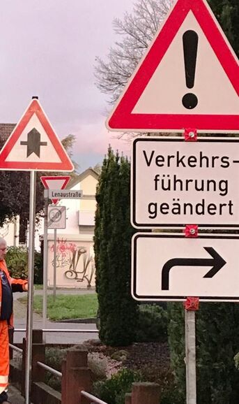 Foto: geänderte Verkehrsführung Lenaustraße keine Einbahnstraße mehr