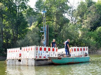 Vorbereitende Kiesprobebohrung im August 2013, Foto Wilfried Jahraus