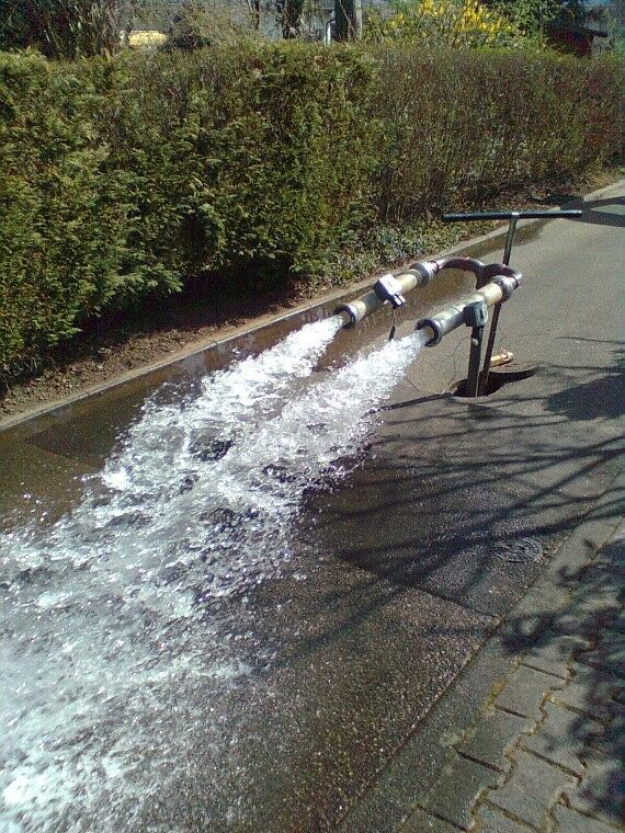 Überprüfung der Trinkwasserleitungen