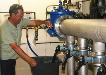 Entnahmestelle in der Wassserzentrale zur Qualitätsüberwachung