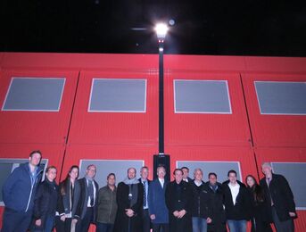 Vorzeigeprojekt - Landrat präsentiert die Leuchten beim Klimaworhshop mit der brasilianischen Partnerstadt November 2016