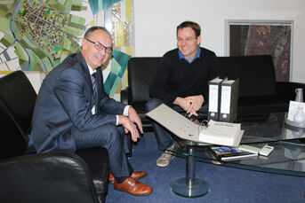 Unterschriftenübergabe der Bürgerinitiative