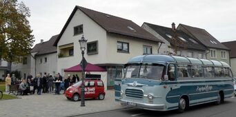 Alde Bumbl auf dem Kirchplatz, Foto Ralf Schreck, Film-AG