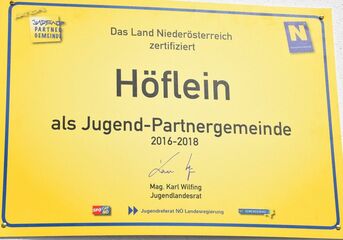Höflein ausgezeichnet für Jugendpartnerschaft